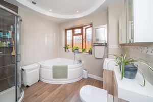GROUND FLOOR BATHROOM- click for photo gallery